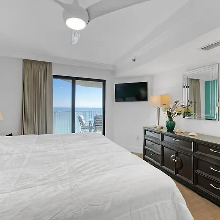 Inlet Reef 607 - Beach Front And Spacious With Free Beach Service